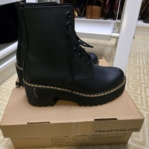 Dr. Martens Black Sanguine 8 Eye Athena Women's Boots, Size 7 NIB